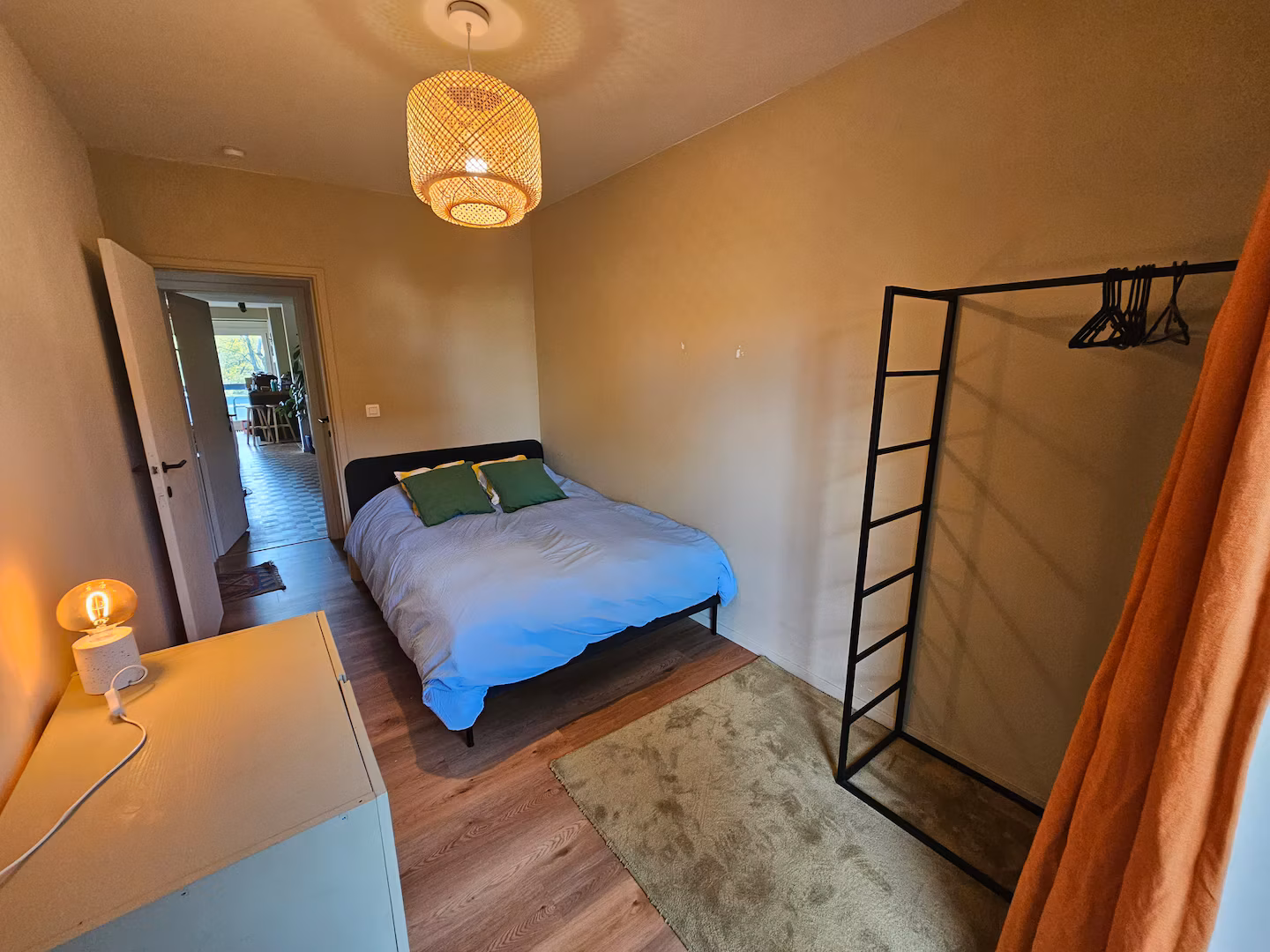 Lichtrijke woning met tuin (kopie) — foto 8